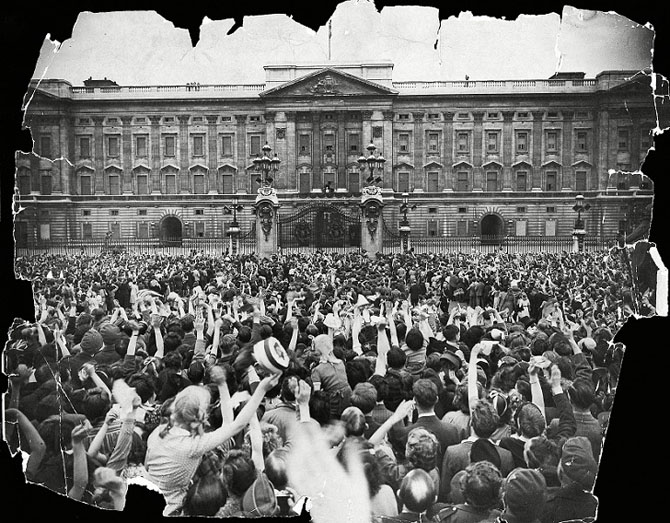 Как 70 лет назад праздновали победу в Великобритании Как 70 лет назад праздновали победу в Великобритании