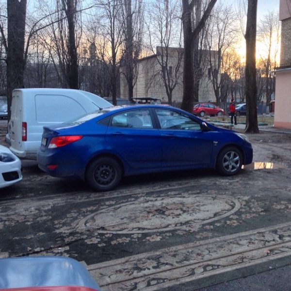 Да что ты знаешь о роскоши, если на твоей стене нет ковра? Да что ты знаешь о роскоши, если на твоей стене нет ковра?