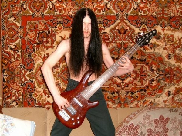 Да что ты знаешь о роскоши, если на твоей стене нет ковра? Да что ты знаешь о роскоши, если на твоей стене нет ковра?