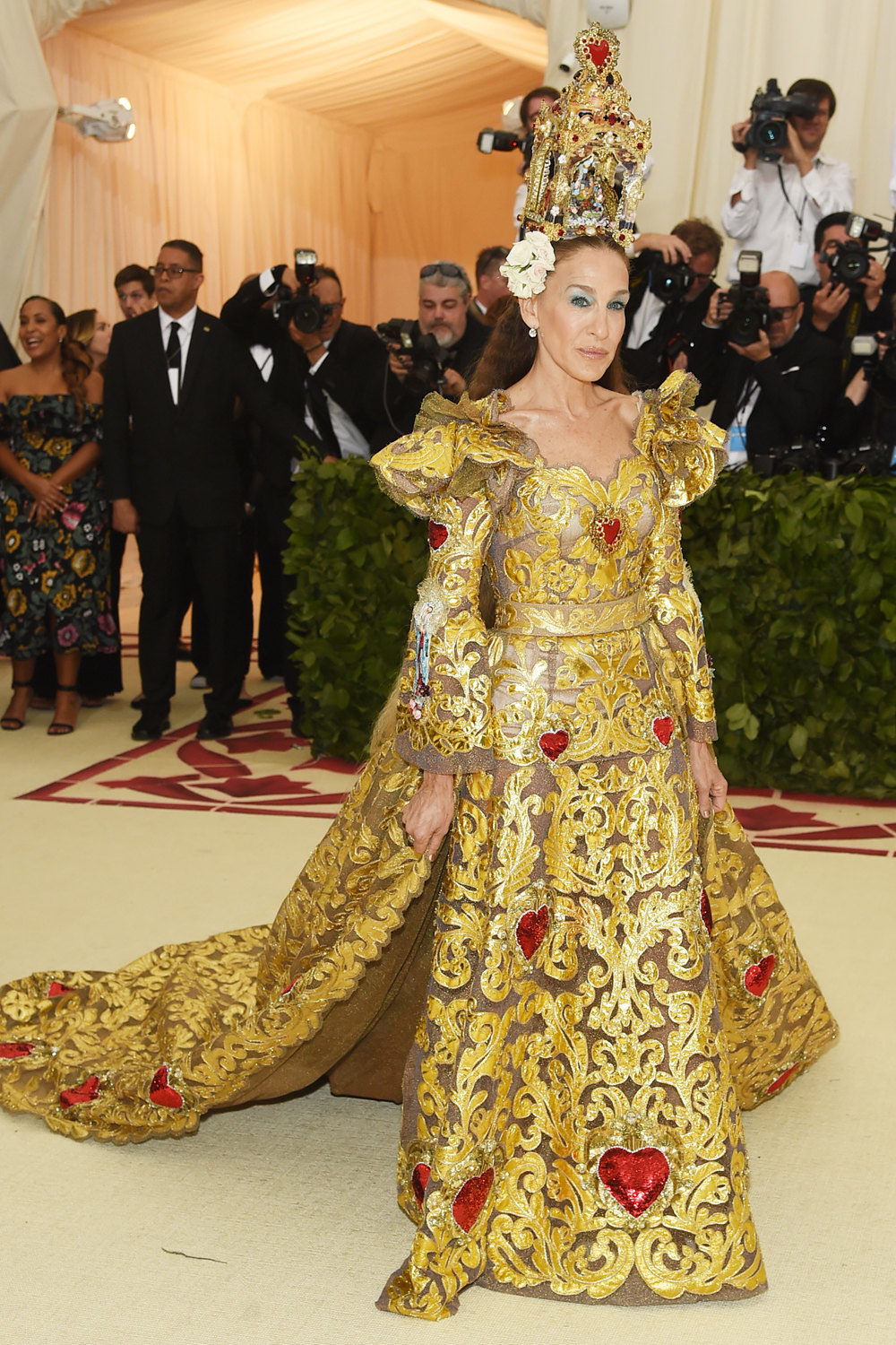Самые яркие образы знаменитостей на церемонии Met Gala 2018 Самые яркие образы знаменитостей на церемонии Met Gala 2018