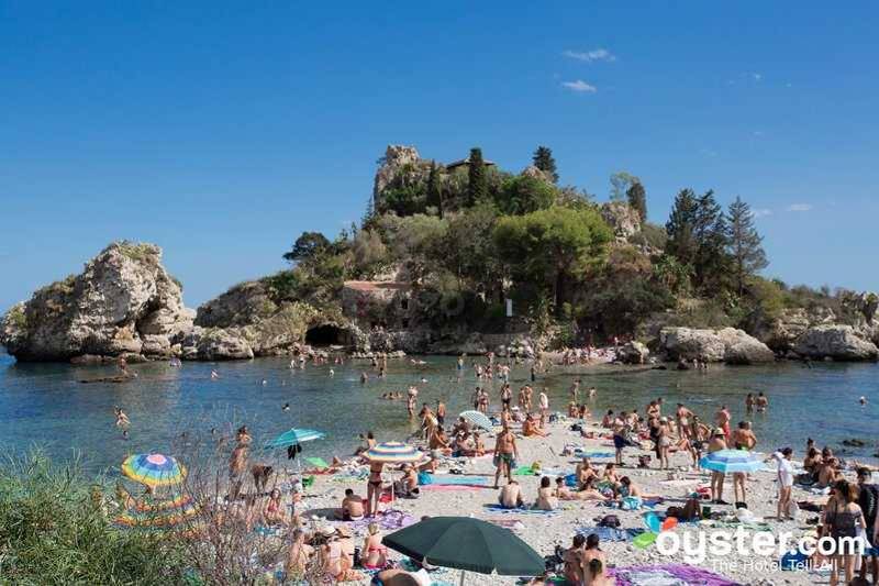 Никогда не доверяйте рекламным фотографиям отелей, отправляясь на отдых Никогда не доверяйте рекламным фотографиям отелей, отправляясь на отдых