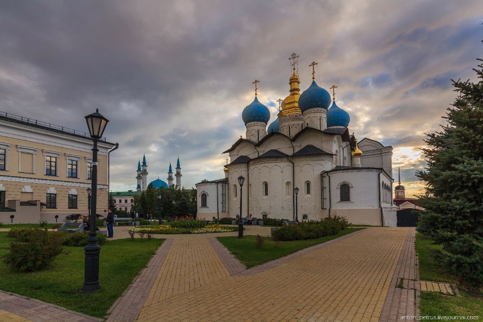 Казанский Кремль и мечеть Кул Шариф Казанский Кремль и мечеть Кул Шариф