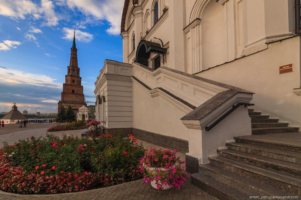Казанский Кремль и мечеть Кул Шариф Казанский Кремль и мечеть Кул Шариф