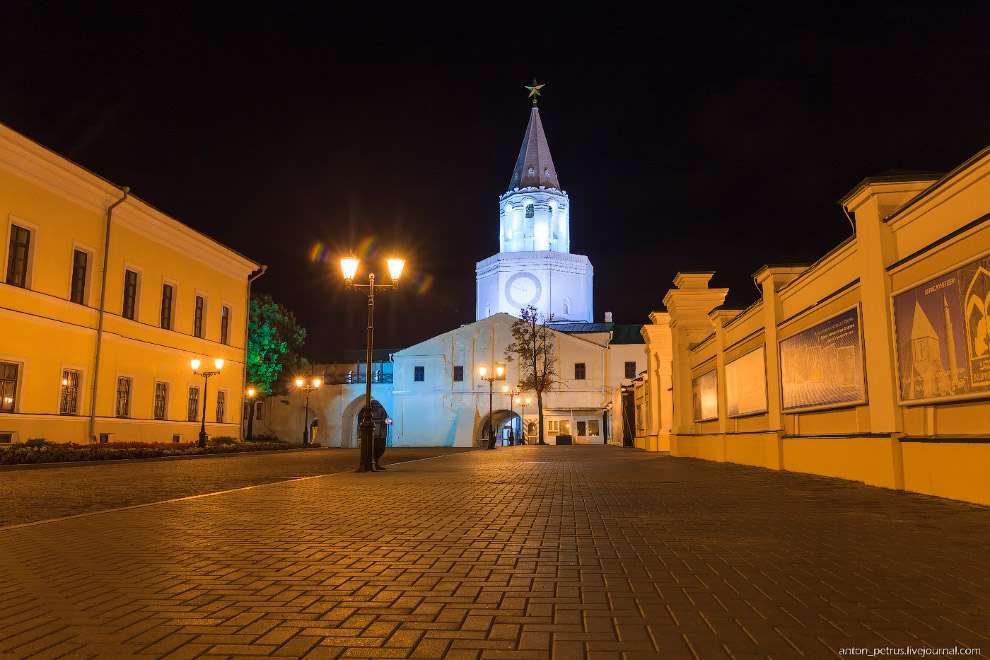 Казанский Кремль и мечеть Кул Шариф Казанский Кремль и мечеть Кул Шариф