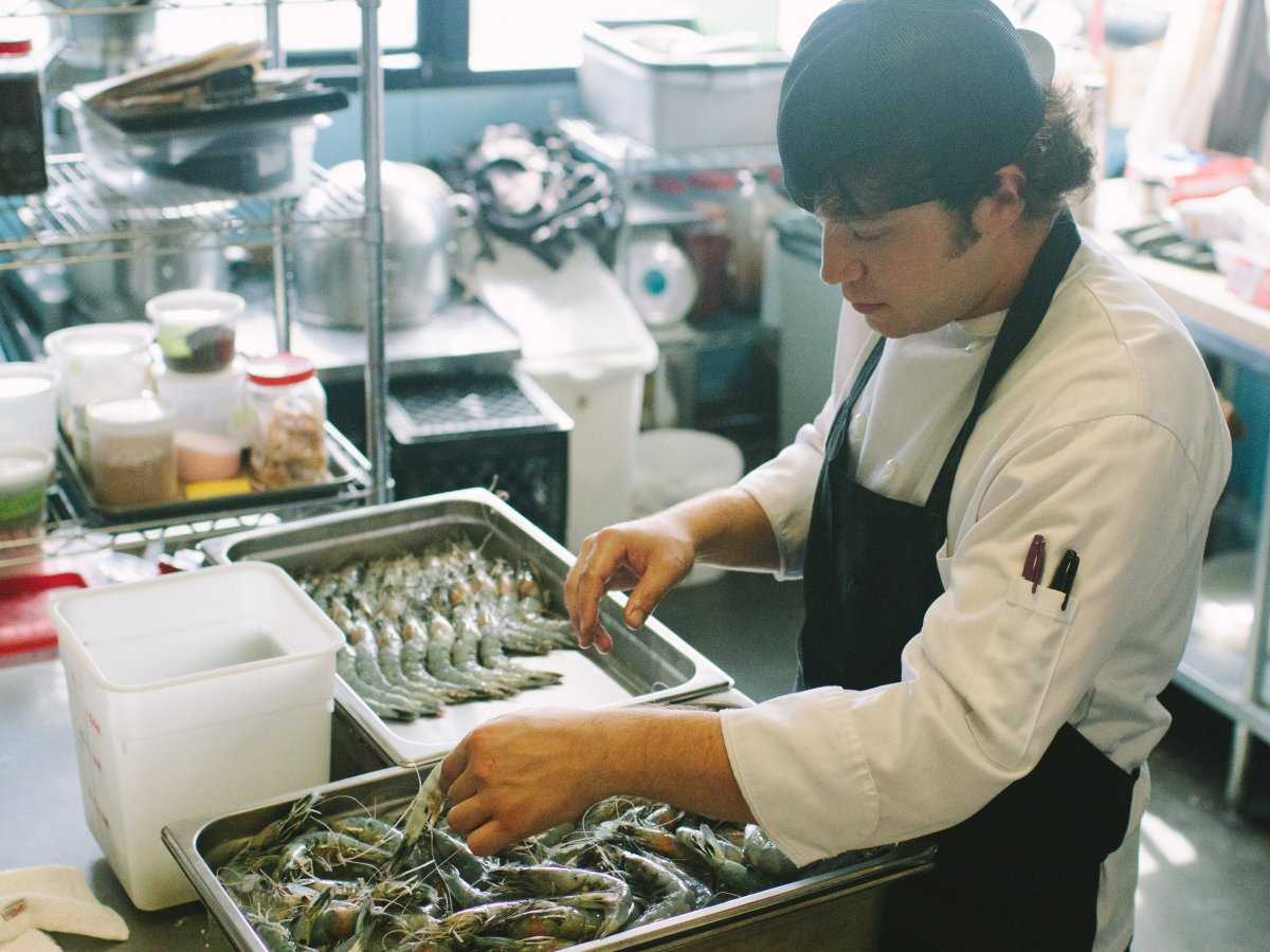 Как Google кормит своих работников бесплатной едой с помощью кафе на колесах Как Google кормит своих работников бесплатной едой с помощью кафе на колесах
