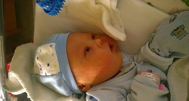 Между женой и сыном с синдромом Дауна мужчина выбрал ребенка Между женой и сыном с синдромом Дауна мужчина выбрал ребенка