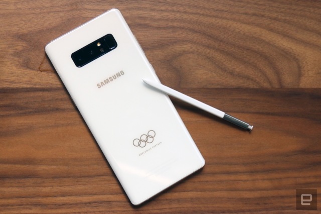Samsung презентовала смартфоны участникам Олимпийских игр, но не всем Samsung презентовала смартфоны участникам Олимпийских игр, но не всем