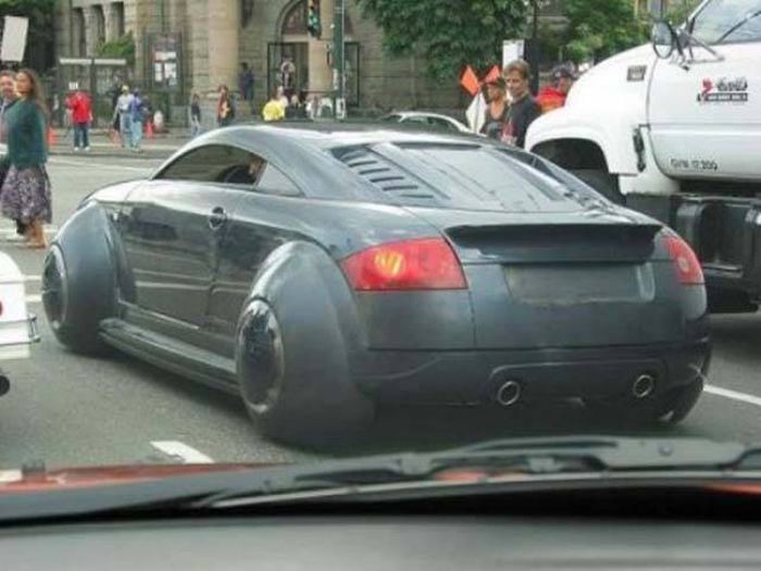 Самые необычные автомобили и мотоциклы
