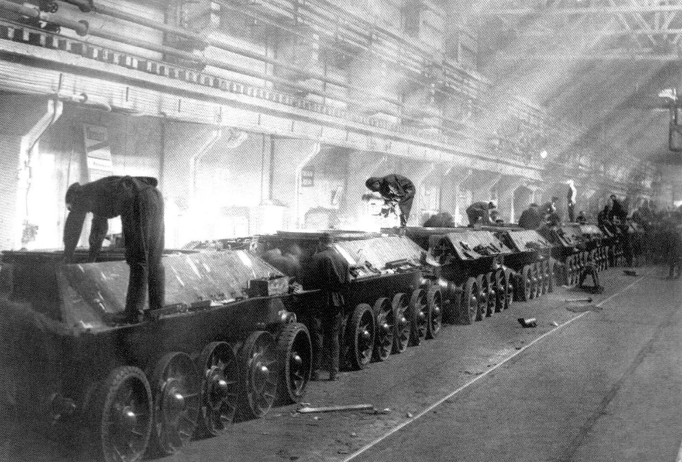 Заводы во время Второй мировой войны Заводы во время Второй мировой войны