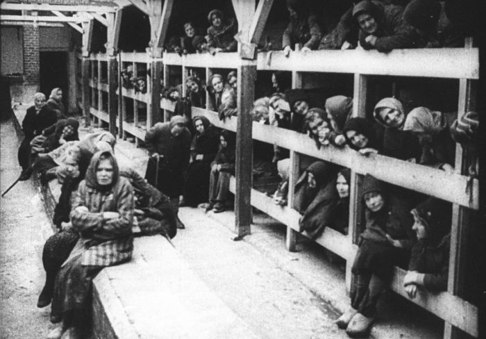 Страшная судьба женщин-пленниц во время ВОВ Страшная судьба женщин-пленниц во время ВОВ