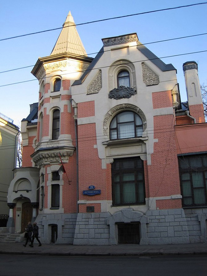 125 культовых киношных мест Москвы 125 культовых киношных мест Москвы