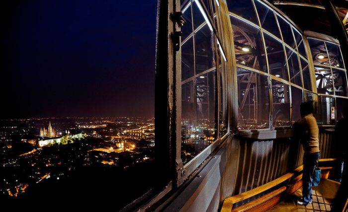 10 самых впечатляющих канатных дорог мира