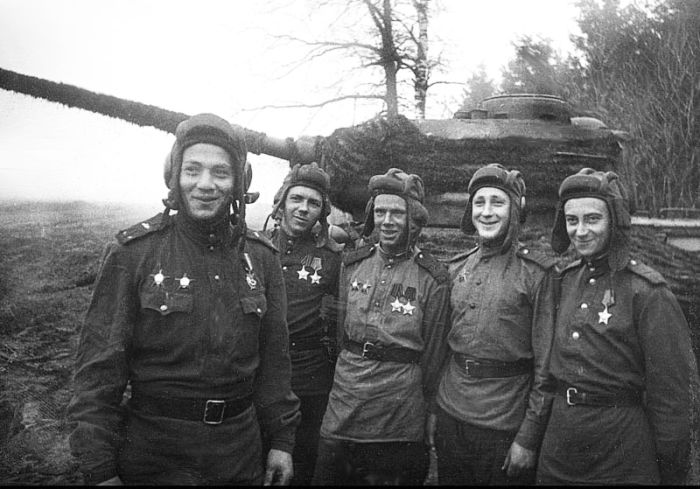 Герои танковых баталий Герои танковых баталий