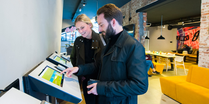 CityHub — отель будущего в Амстердаме CityHub — отель будущего в Амстердаме