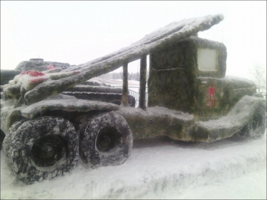 Красочные снеговики в Татарстане