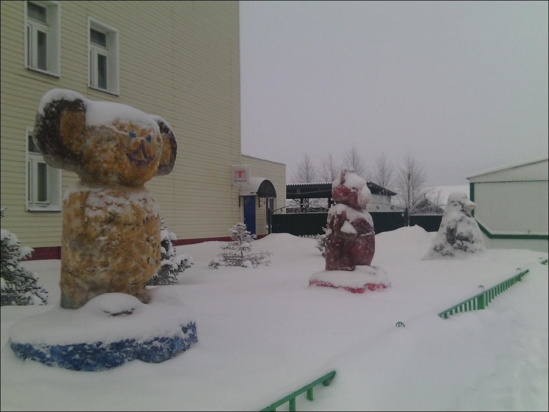 Красочные снеговики в Татарстане