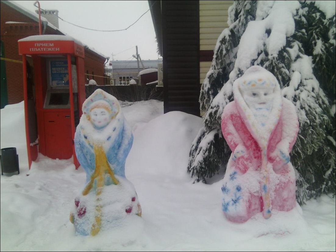 Красочные снеговики в Татарстане