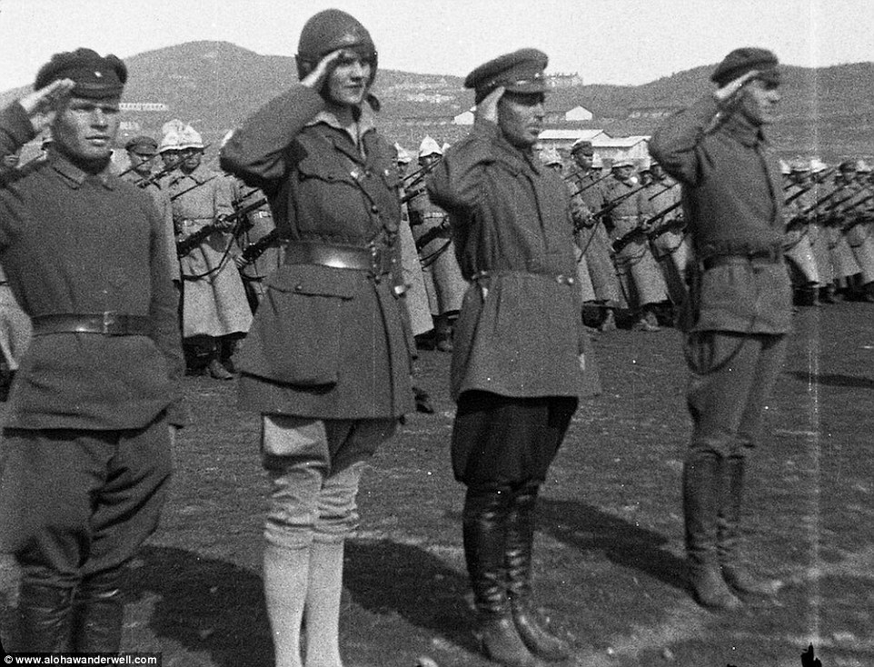 Индиана Джонс в юбке: первая женщина, объехавшая 80 стран в 1920-х годах Индиана Джонс в юбке: первая женщина, объехавшая 80 стран в 1920-х годах