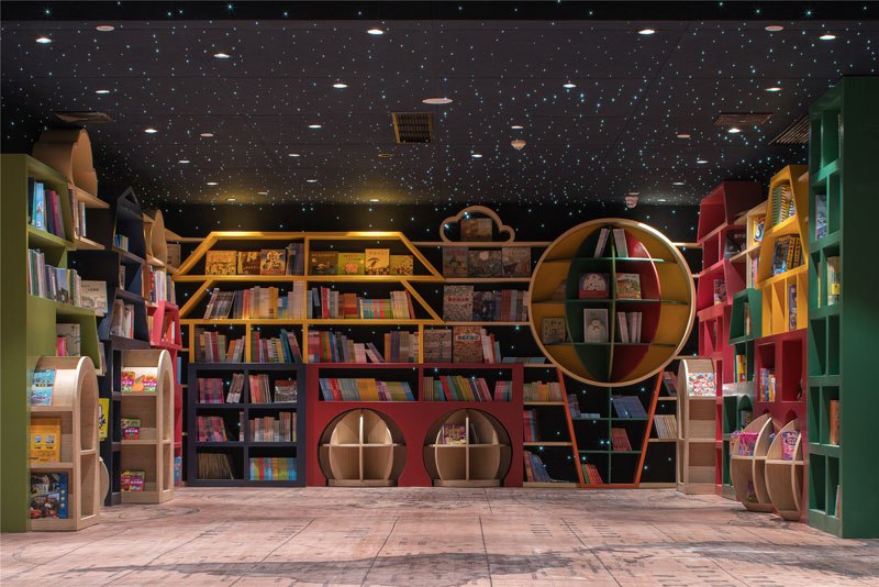 Открылась футуристическая библиотека для китайских книголюбов
