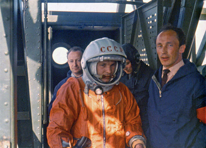 Юрий Алексеевич Гагарин – первый космонавт Юрий Алексеевич Гагарин – первый космонавт