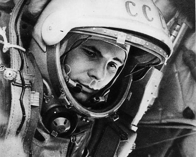 Юрий Алексеевич Гагарин – первый космонавт Юрий Алексеевич Гагарин – первый космонавт