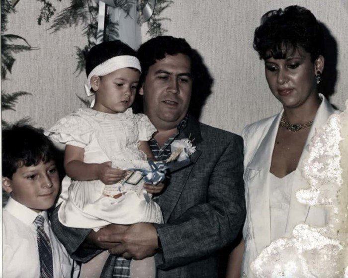 17 фотографий Пабло Эскобара, которые наиболее ярко рассказывают о его жизни 17 фотографий Пабло Эскобара, которые наиболее ярко рассказывают о его жизни