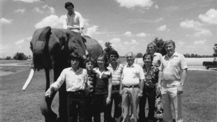 17 фотографий Пабло Эскобара, которые наиболее ярко рассказывают о его жизни 17 фотографий Пабло Эскобара, которые наиболее ярко рассказывают о его жизни