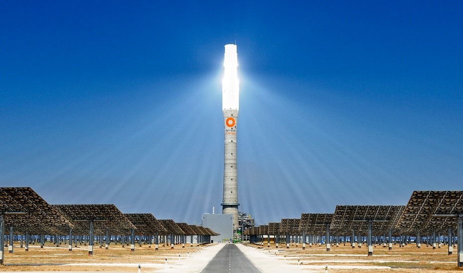 Gemasolar – первая в мире круглосуточная гелиоэлектростанция Gemasolar – первая в мире круглосуточная гелиоэлектростанция