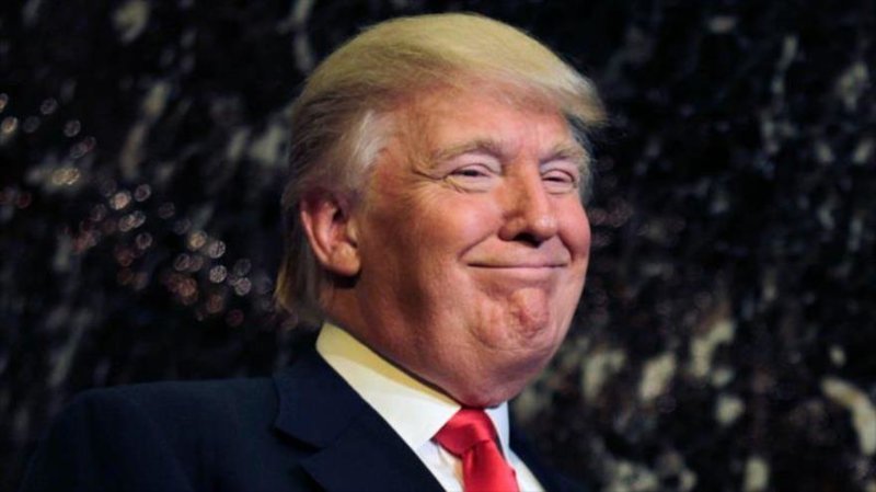 Вредная привычка Дональда Трампа, которая доставляет массу хлопот сотрудникам Белого дома