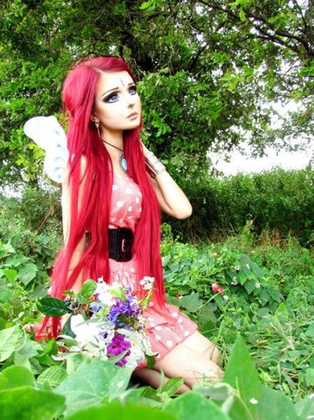Живая кукла из Украины Анастасия Fukkacumi Шпагина (27 фото)