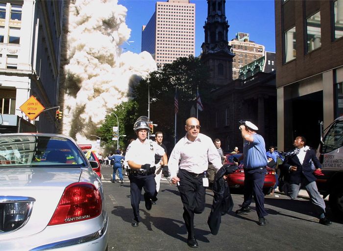 Теракт 911. Самые страшные кадры событий Теракт 911. Самые страшные кадры событий