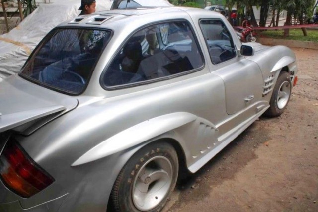 Самодельный Mercedes-Benz 300SL из старого купе W114 Самодельный Mercedes-Benz 300SL из старого купе W114