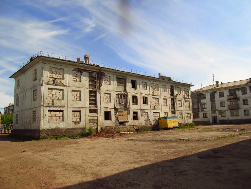Воркута — край света, шахтёрский край Воркута — край света, шахтёрский край