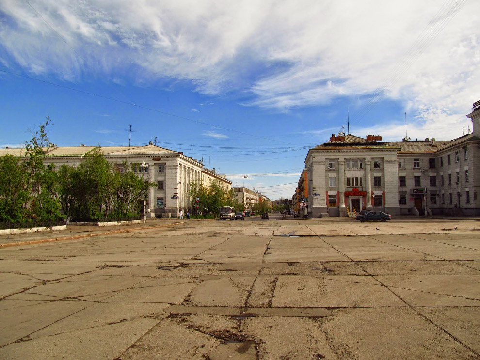 Воркута — край света, шахтёрский край Воркута — край света, шахтёрский край