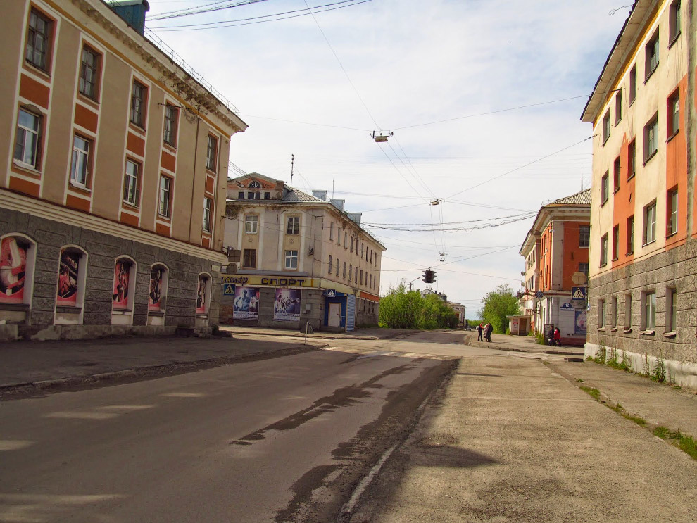 Воркута — край света, шахтёрский край Воркута — край света, шахтёрский край
