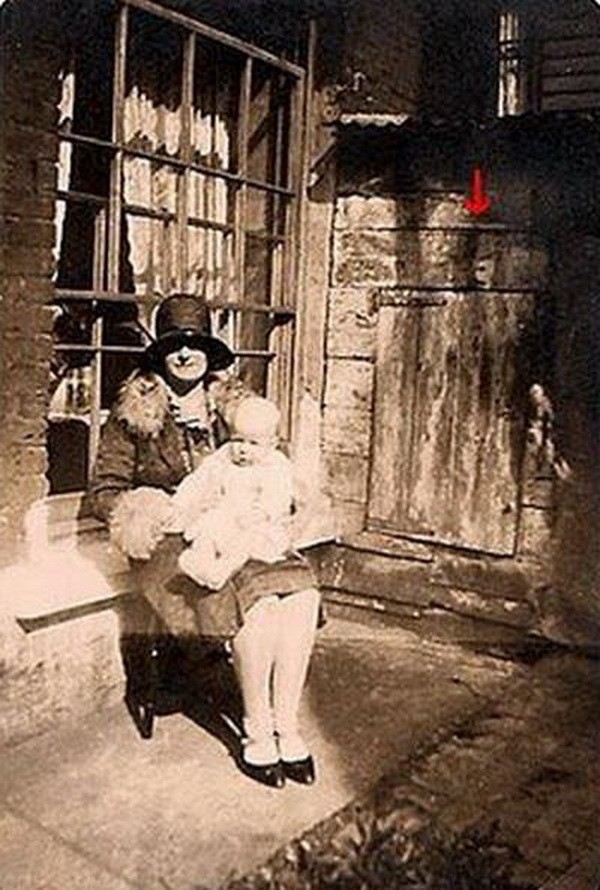 Самые известные фотографии с призраками Самые известные фотографии с призраками
