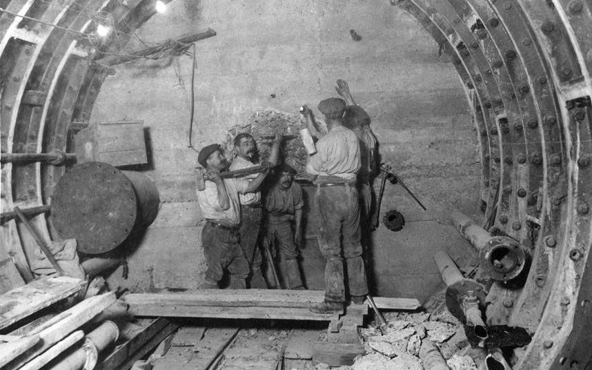 150-летний юбилей Лондонского метрополитена 150-летний юбилей Лондонского метрополитена