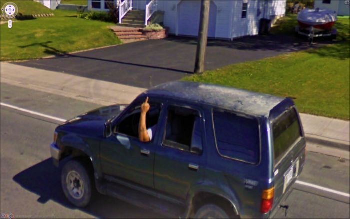 Странные фотографии с Google Street