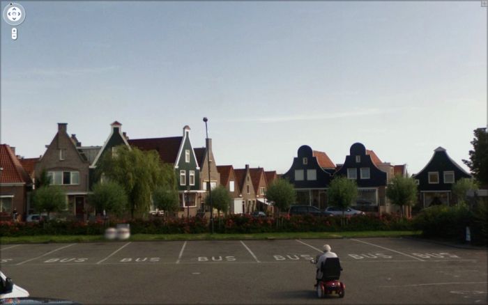 Странные фотографии с Google Street