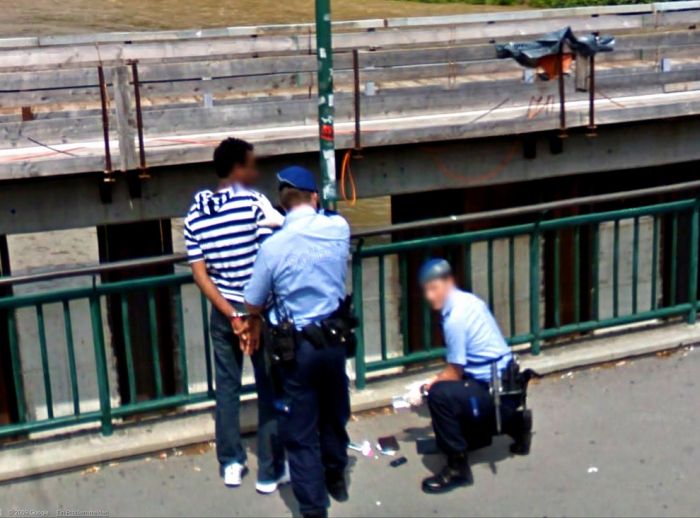 Странные фотографии с Google Street