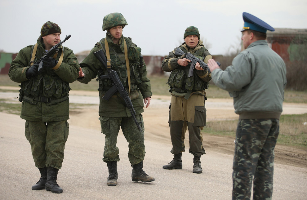 «Вежливые люди» в Крыму глазами американцев «Вежливые люди» в Крыму глазами американцев