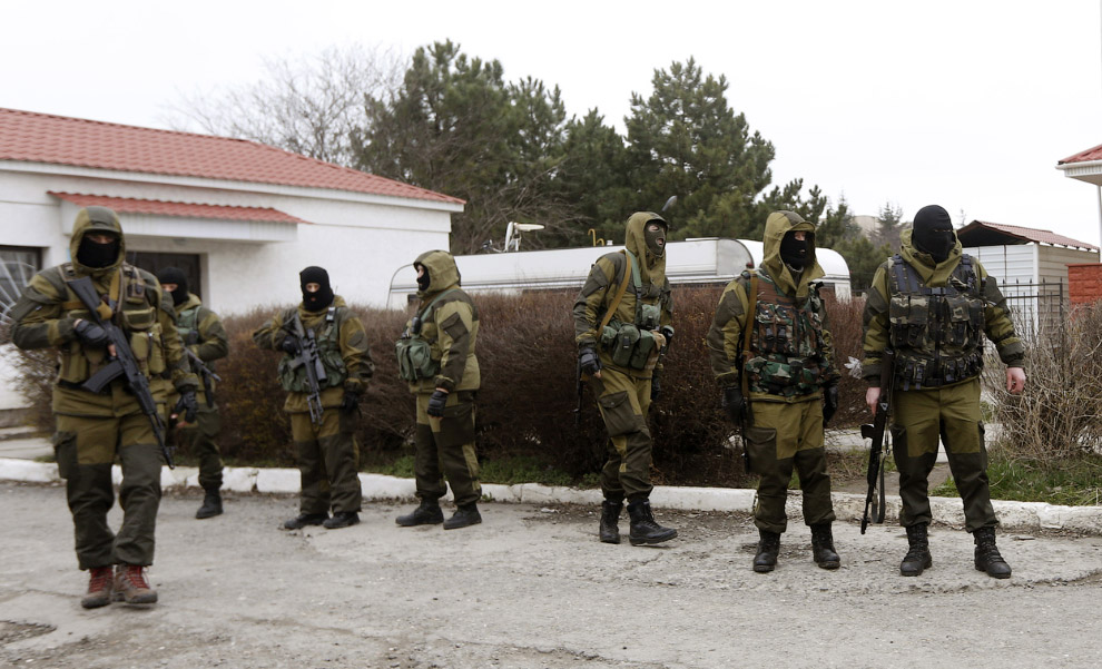 «Вежливые люди» в Крыму глазами американцев «Вежливые люди» в Крыму глазами американцев