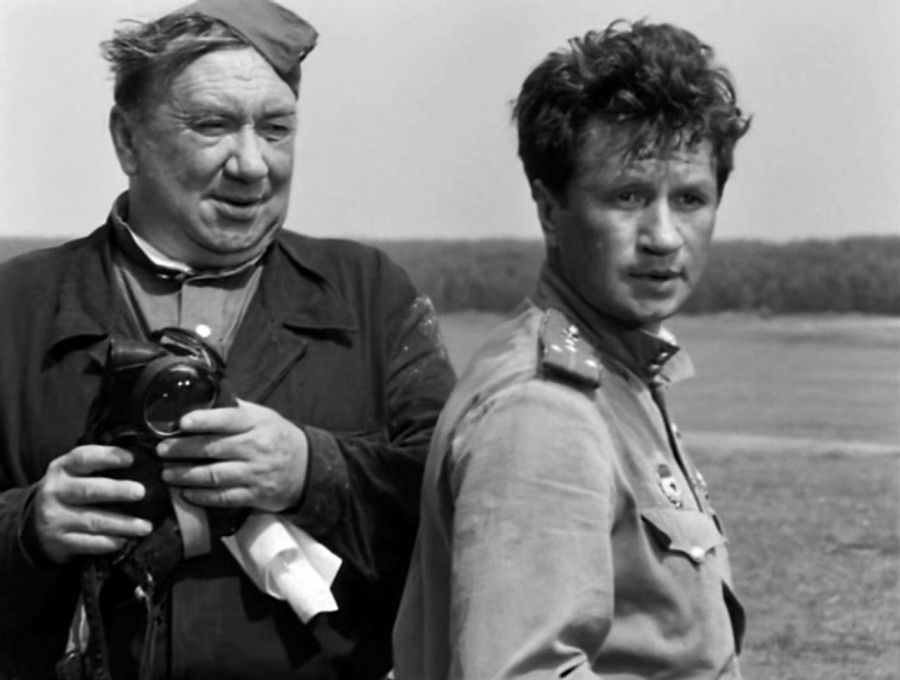 Как снимали "В бой идут одни старики" (20 фото) Как снимали "В бой идут одни старики" (20 фото)