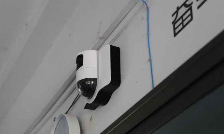 В Китае новая система не дает отвлекаться школьникам В Китае новая система не дает отвлекаться школьникам