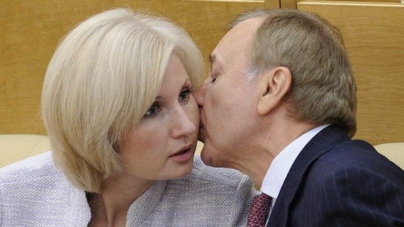 Женщины в российской Думе (41 фото) Женщины в российской Думе (41 фото)
