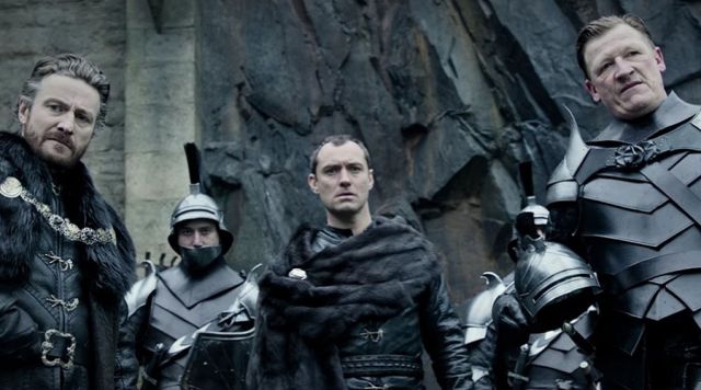 10 знаменитостей, которых никогда не существовало