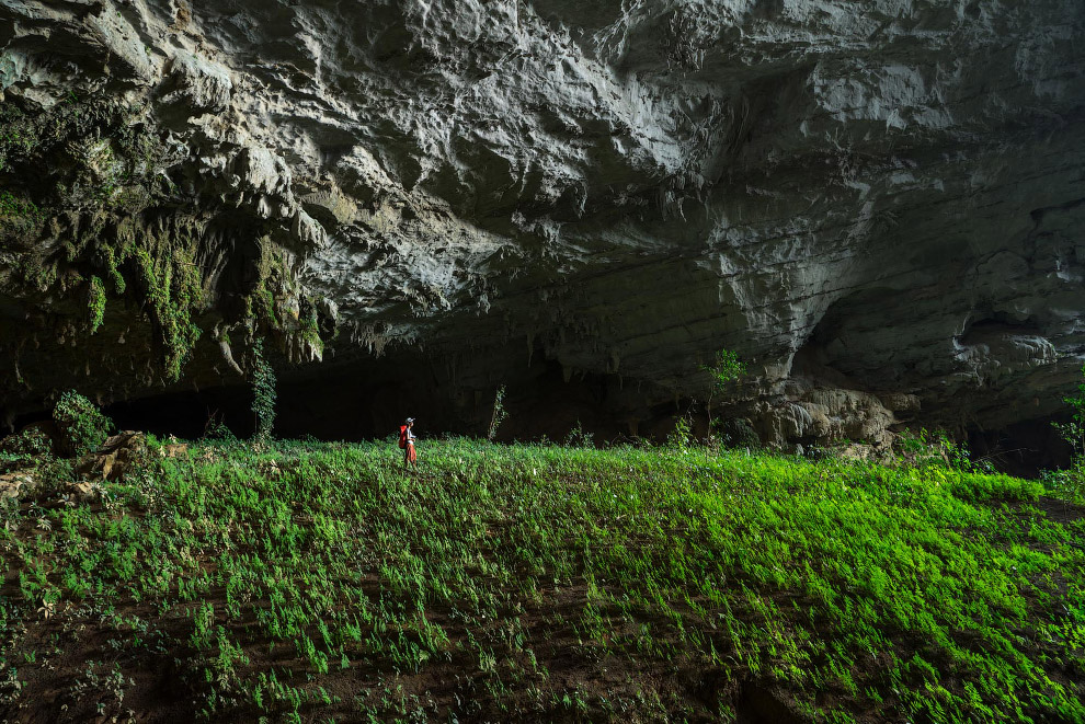 Пещера Tham Khoun — затерянный мир в Лаосе Пещера Tham Khoun — затерянный мир в Лаосе