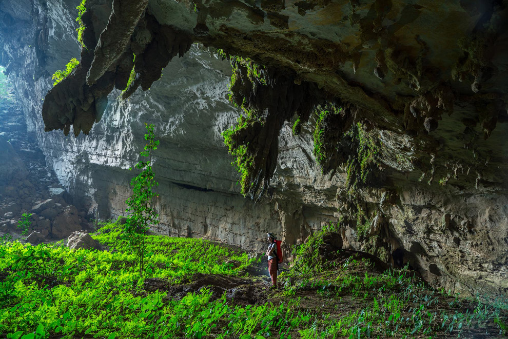Пещера Tham Khoun — затерянный мир в Лаосе Пещера Tham Khoun — затерянный мир в Лаосе
