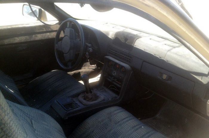 В Казахстане на утилизацию сдали Porsche 924 1985 года выпуска