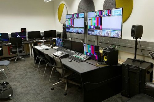 Топ-25: Интересные факты про YouTube, которые вы должны знать Топ-25: Интересные факты про YouTube, которые вы должны знать